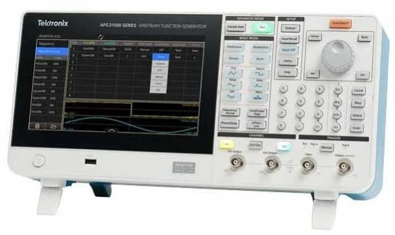 Tektronix泰克AFG3102C信号发生器使用说明书